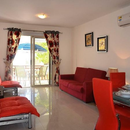 Ground Floor One Bedroom Apartment B2, 3 Pools, Free Wifi Peyia Dış mekan fotoğraf